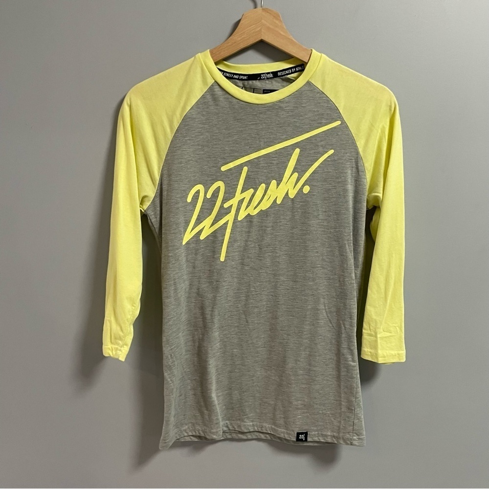 22 Fresh Tee